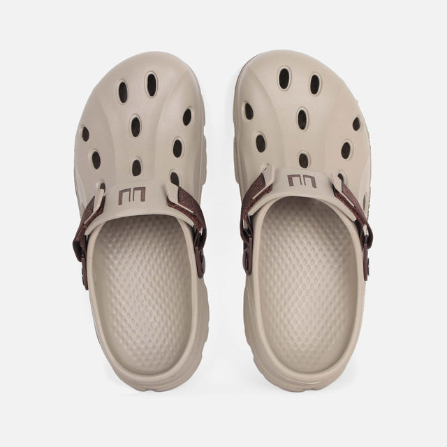 MEN CASUAL SLIP-ON CLOGS