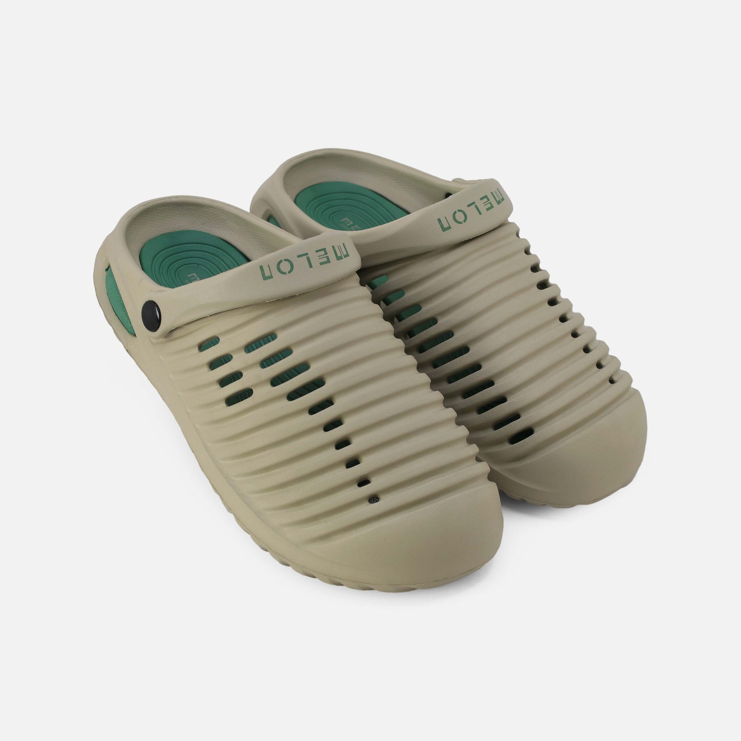 MEN CASUAL SLIP-ON CLOGS