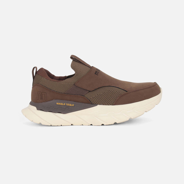 MEN SPORTS SLIP-ON SHOES