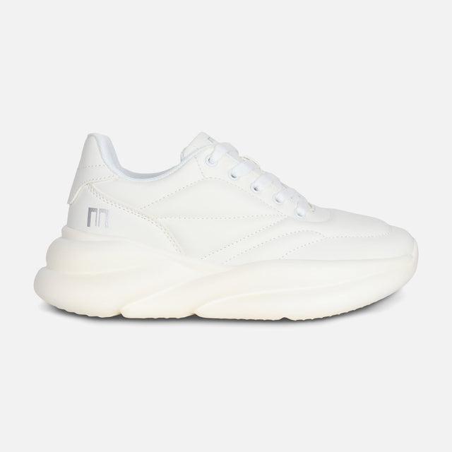 LADIES SPORTS LACE-UP SHOES