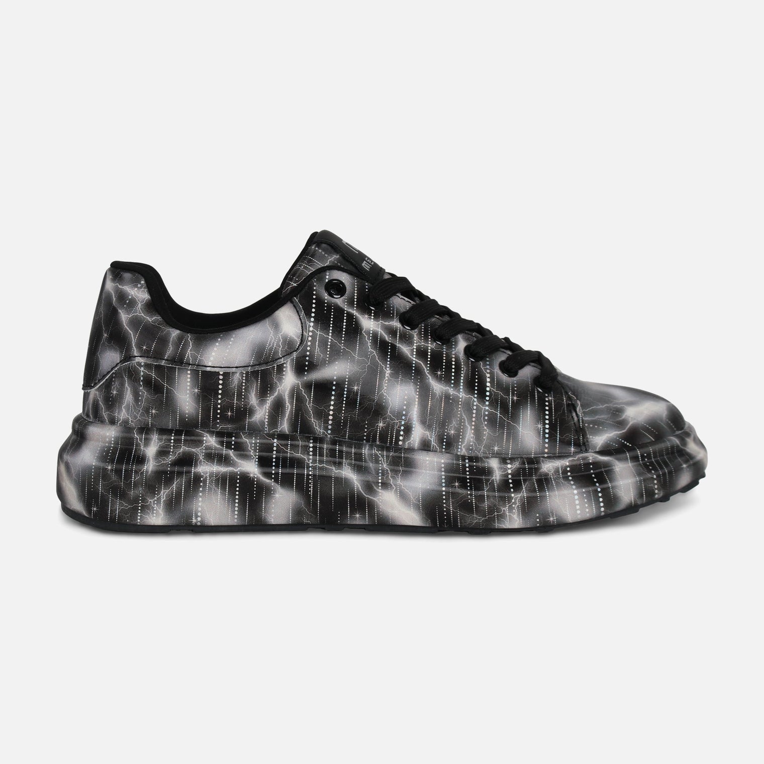 LADIES CASUAL LACE-UP SHOES