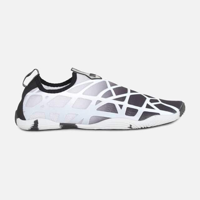 MEN BEACH SLIP-ON SHOES