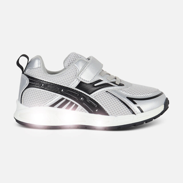 BOYS LIGHT VELCRO SHOES