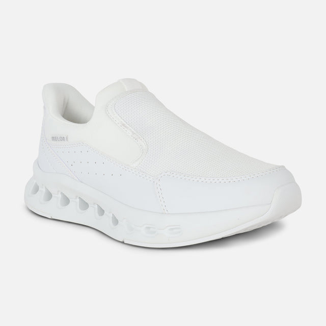 BOYS SPORTS SHOES