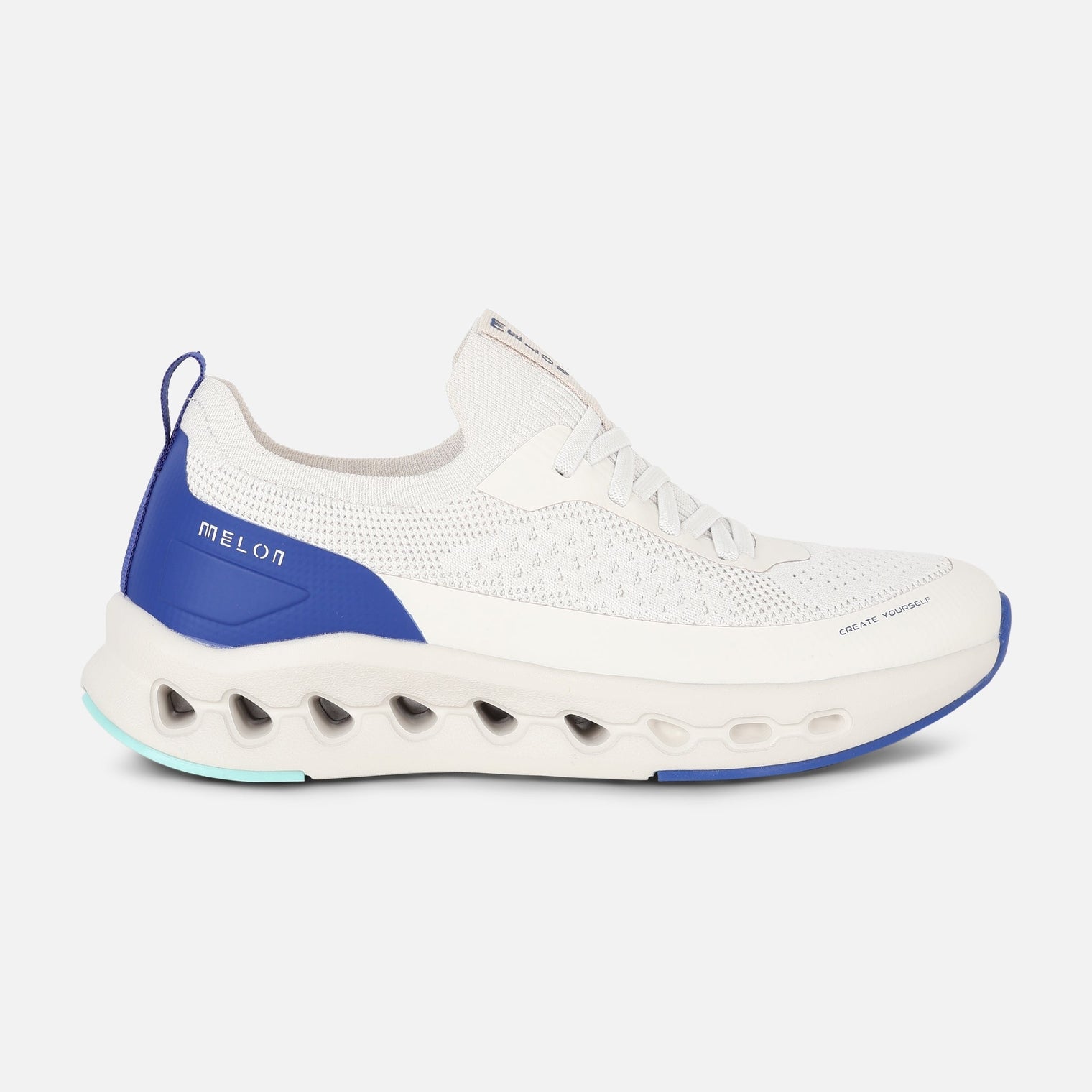 LADIES SPORTS SHOES