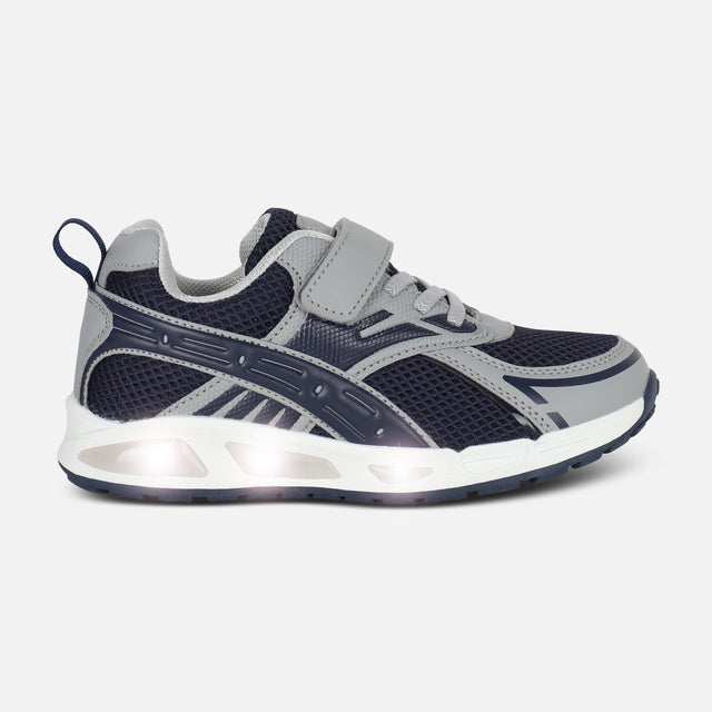 BOYS LIGHT VELCRO SHOES