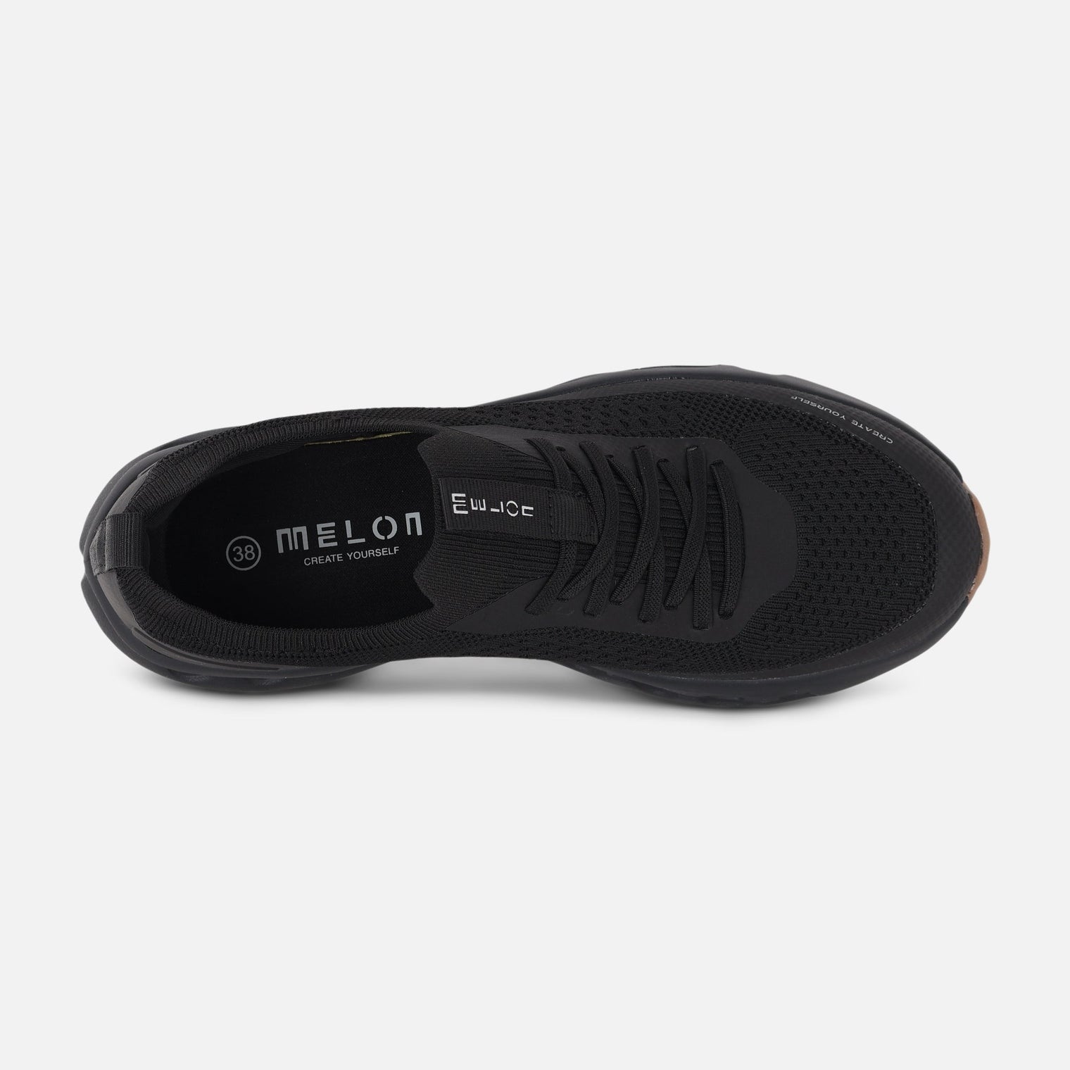 BOYS SPORTS SHOES